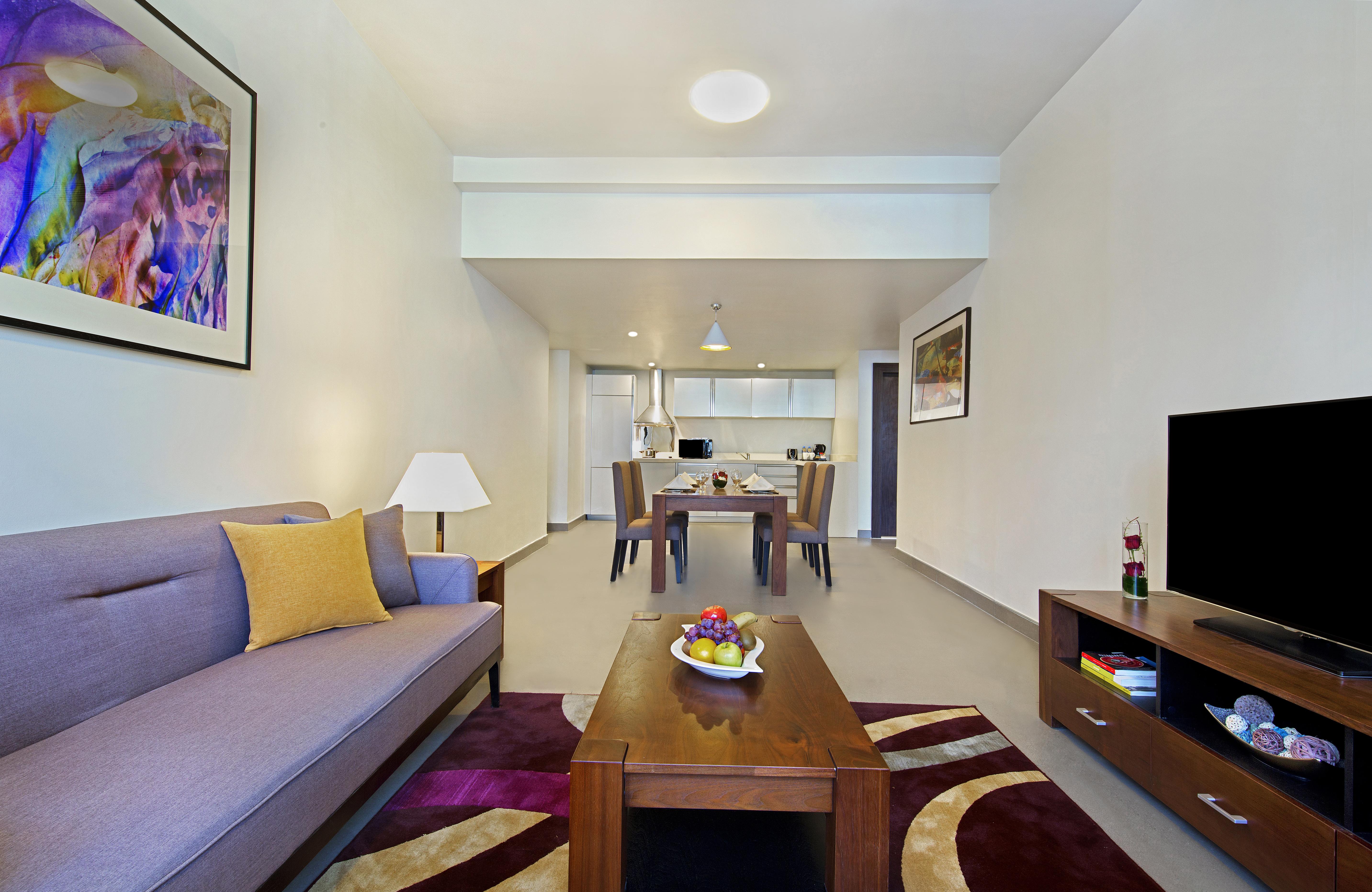 The Curve Hotel Doha Exterior foto